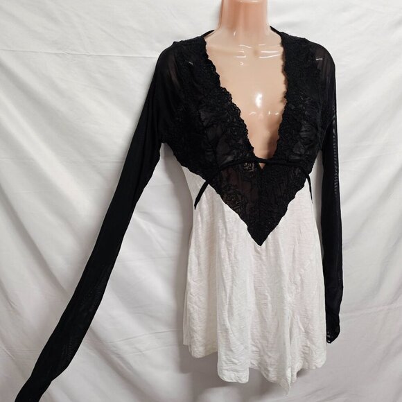 Free People Rendezvous Lace Trim Top Blouse Women Size S White/Black - Picture 11 of 15